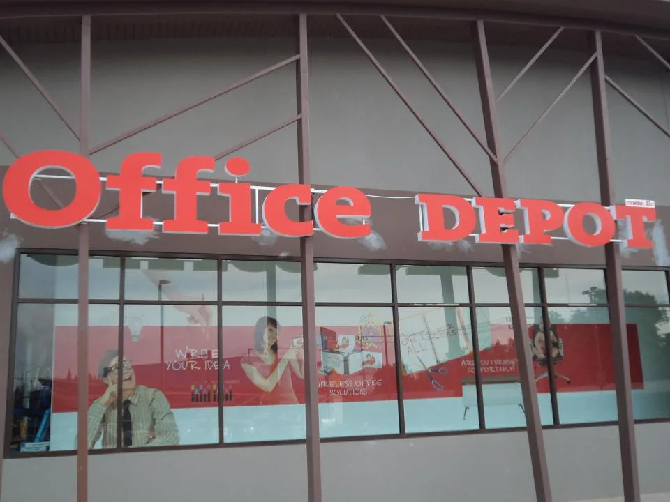 ผลงานป้ายป้ายพลาสวูดทำสี office depot